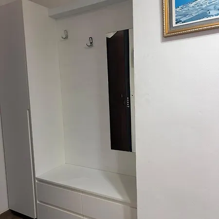 Nandocity * Vlorë